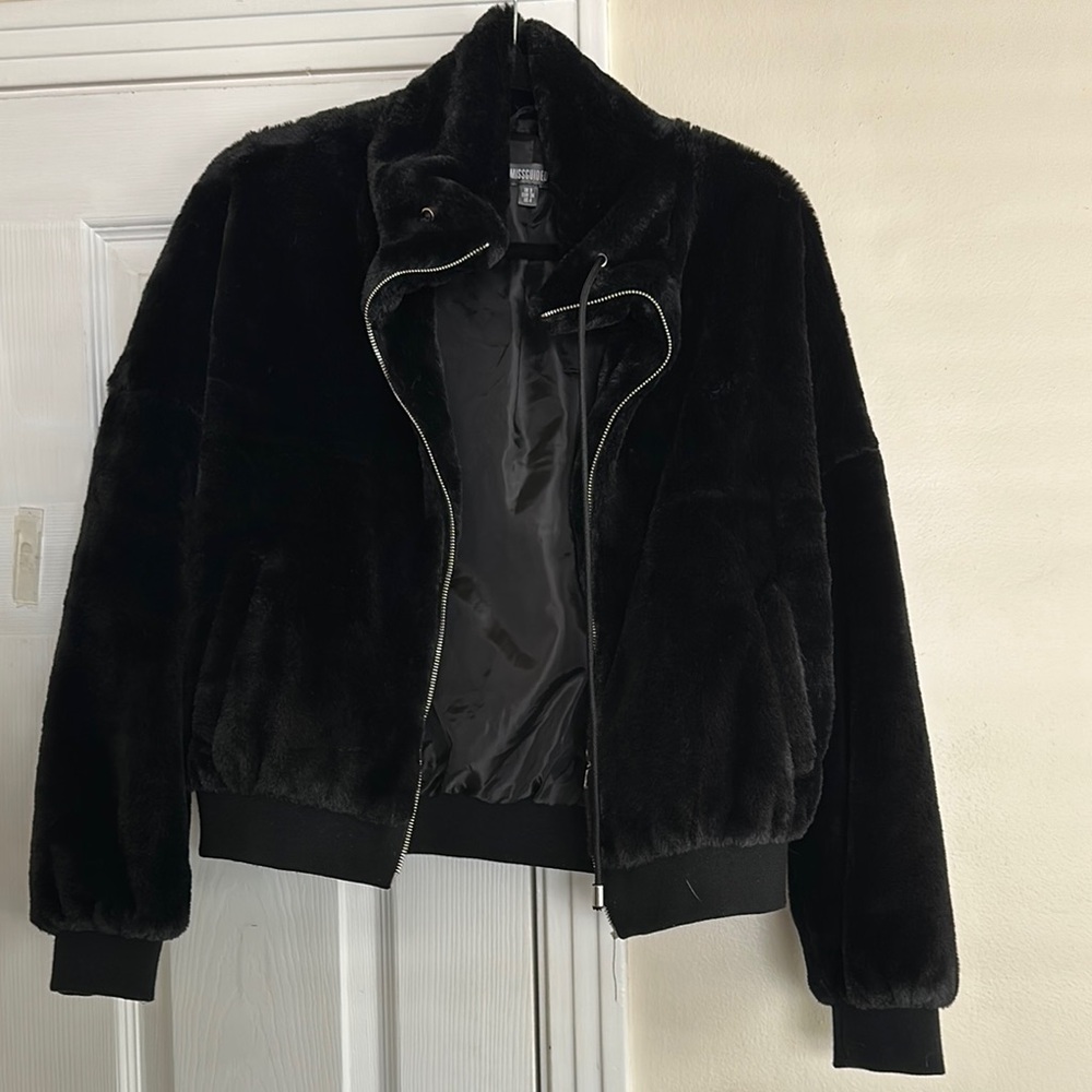 Chic Black Faux Fur Jacket